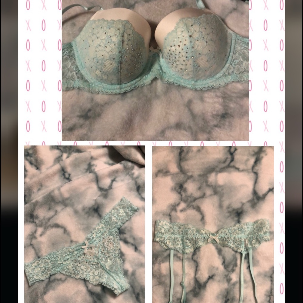 Victoria Secret Bra, Thong, and Garter set!